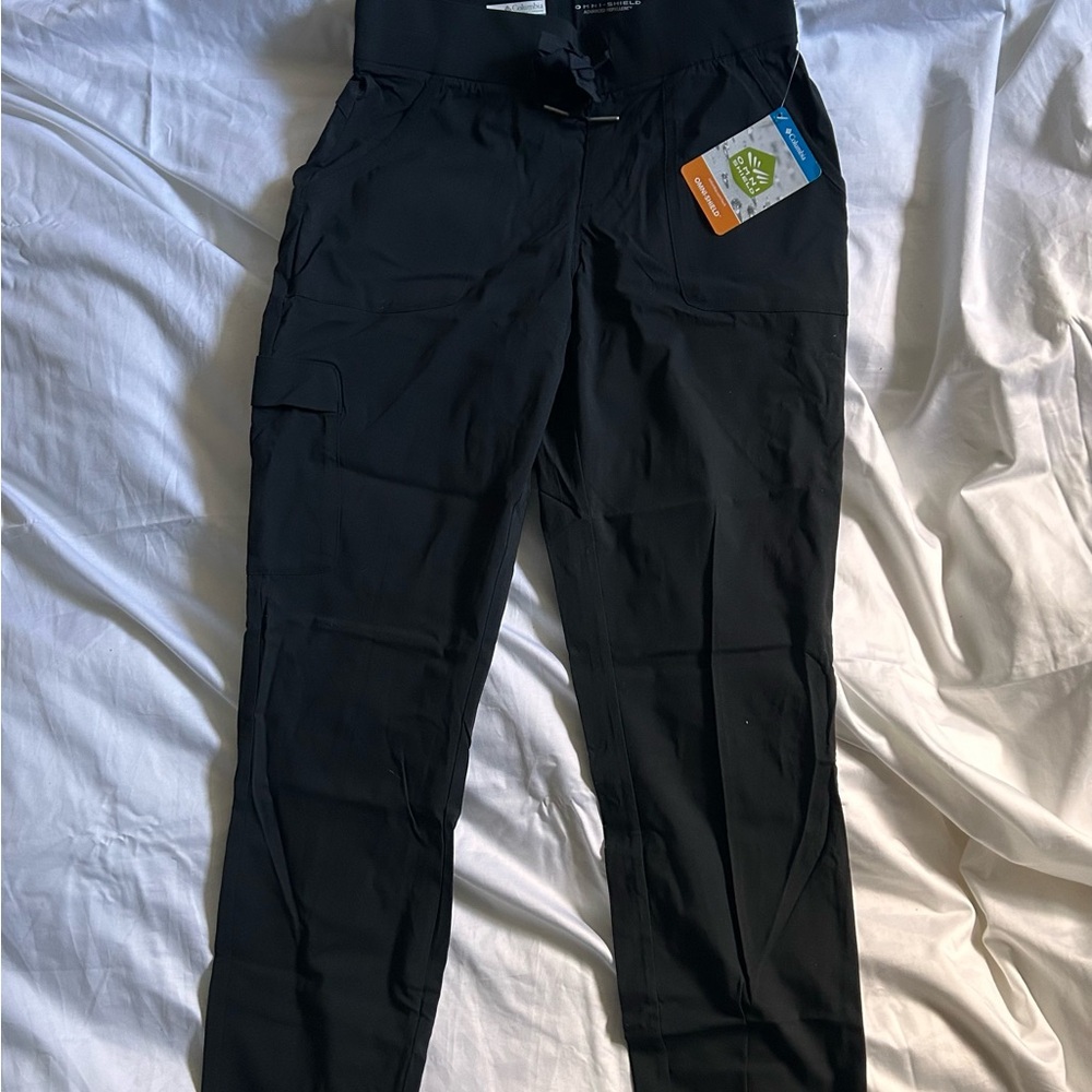 Brand new Columbia climber canyon pants size S
